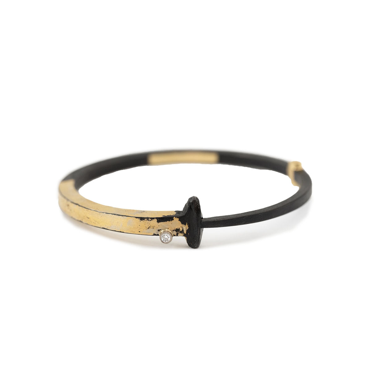 Edge Bracelet in 22K Gold and Diamond