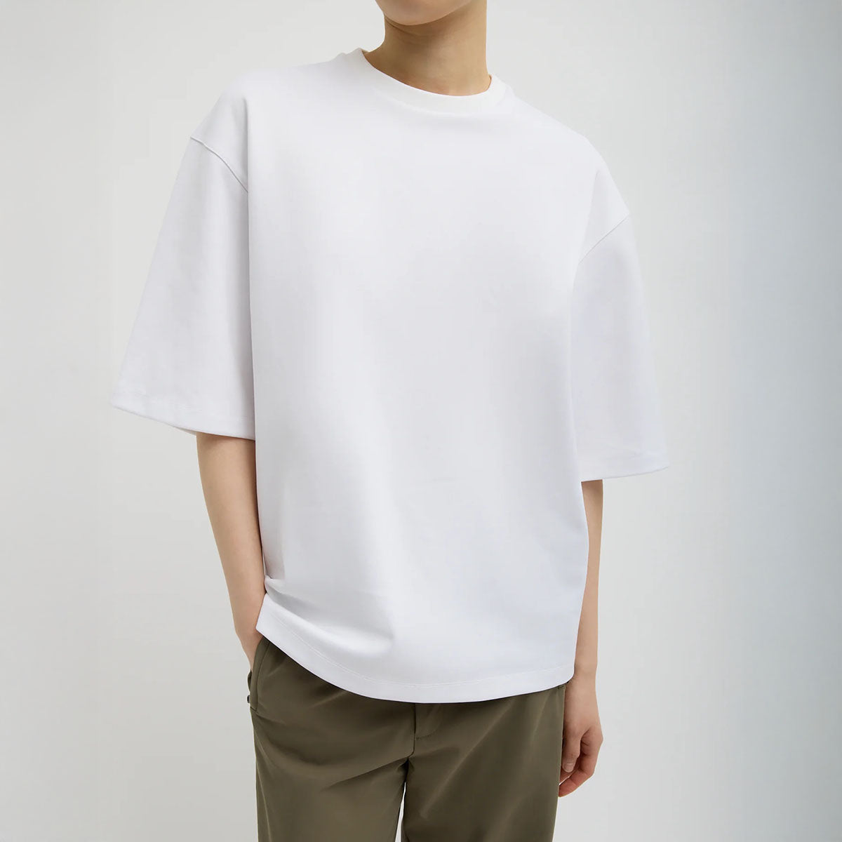 Active Knit Easy T in White