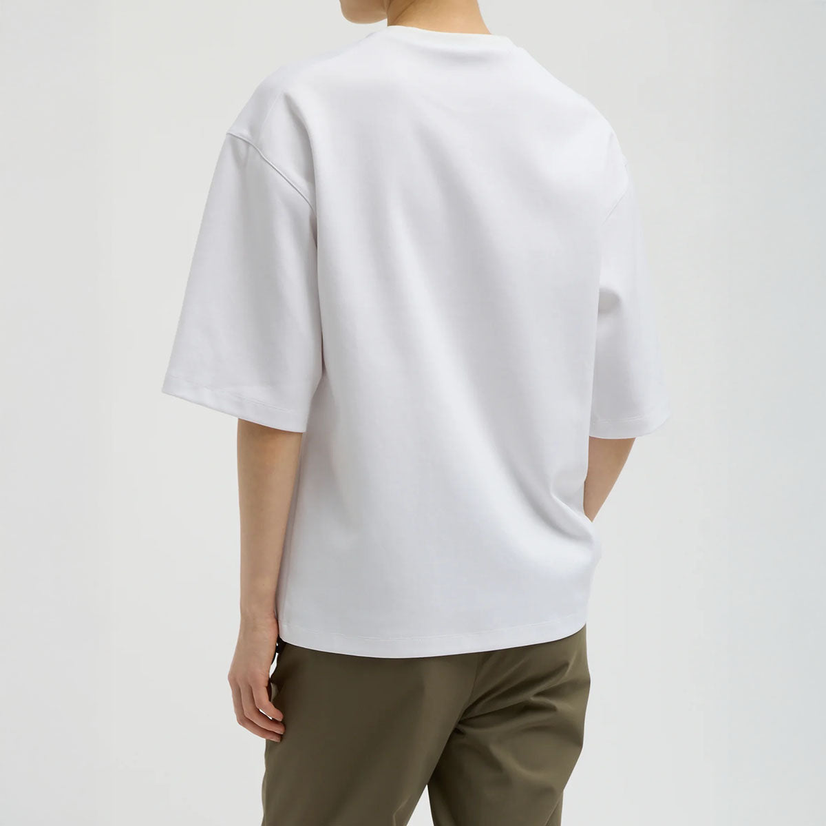 Active Knit Easy T in White