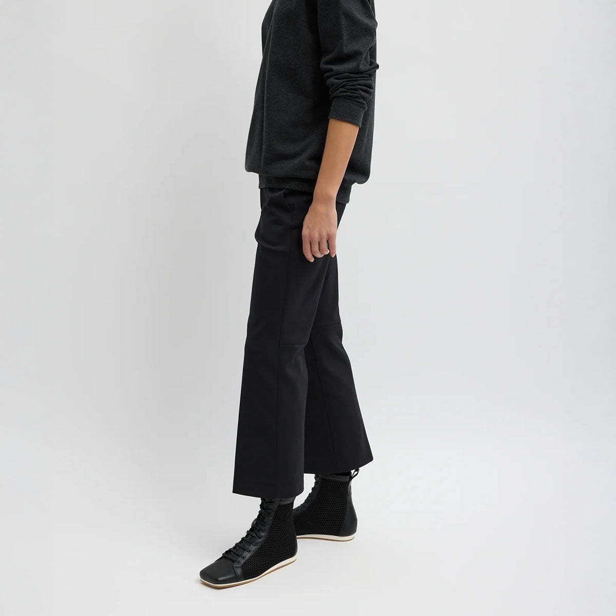 Tech Knit Pant in Black