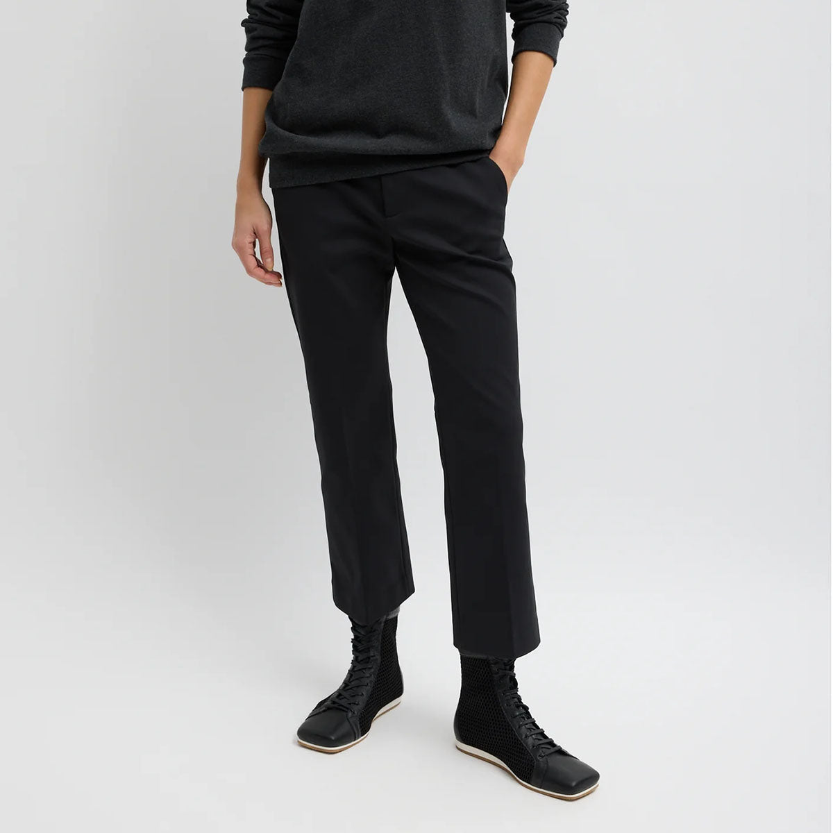 Tech Knit Pant in Black