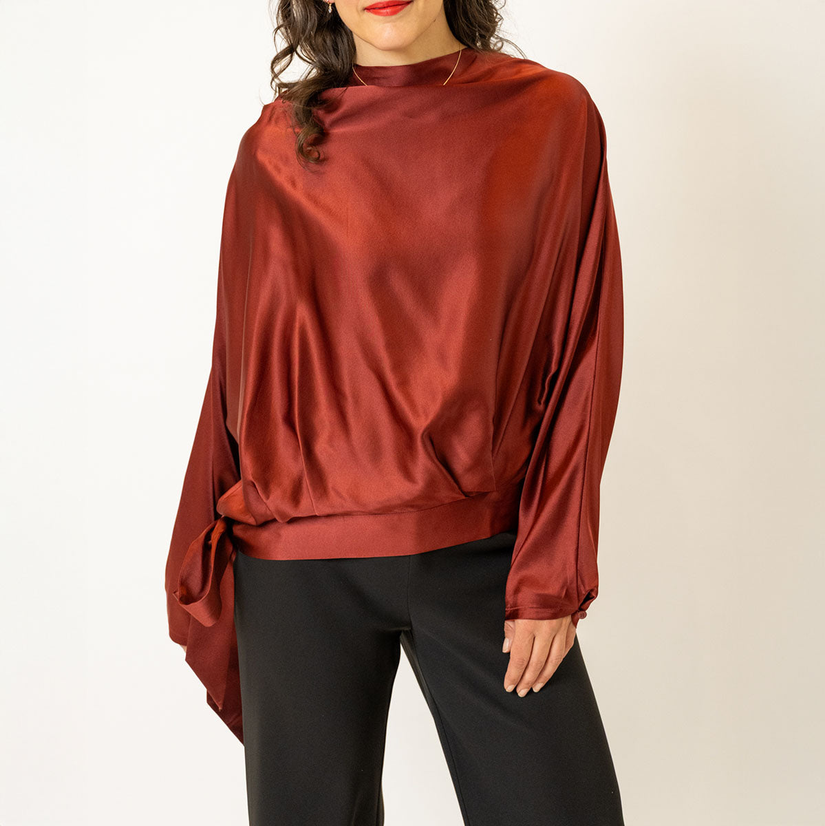 Phoebe Silk Top in Sangria