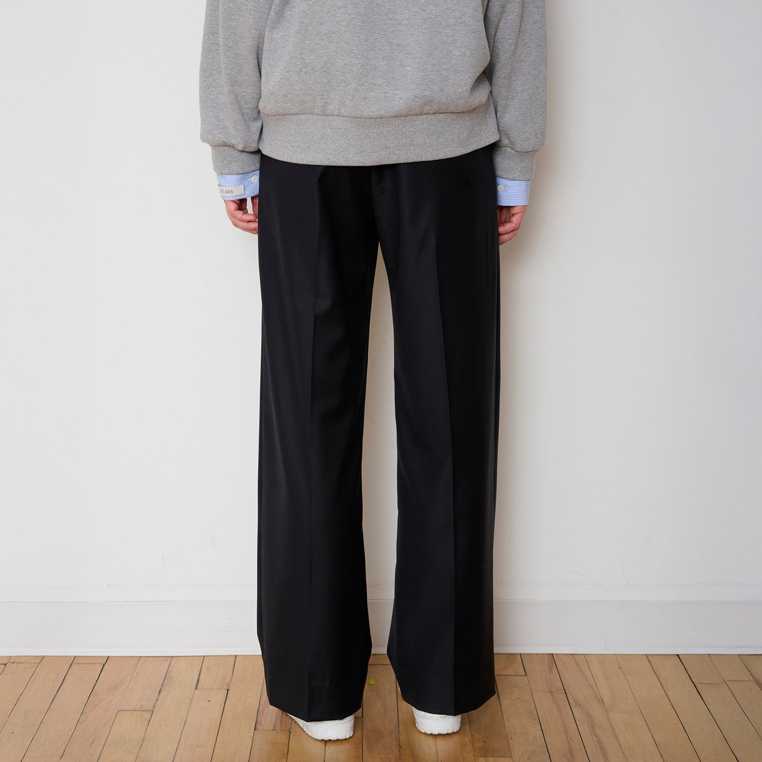 Prep Trouser in Black Wool