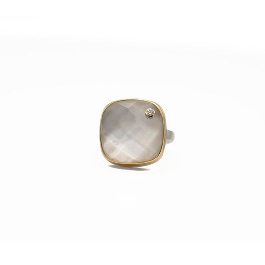 Rock Crystal & Mother of Pearl Ring