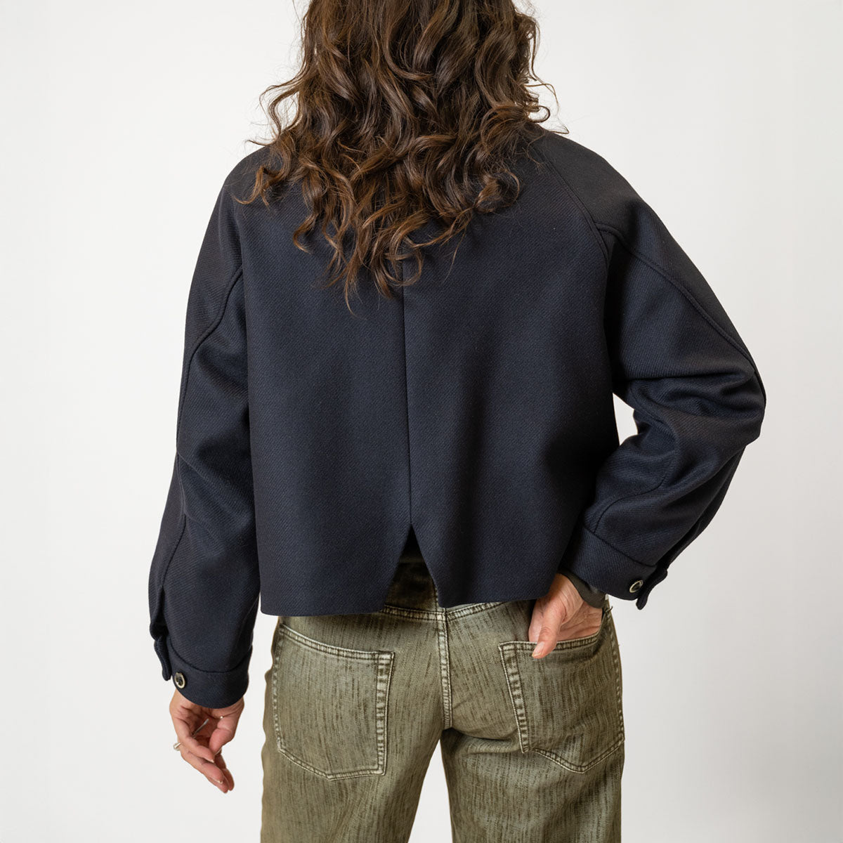 Mirta Cropped Jacket in Blue Navy