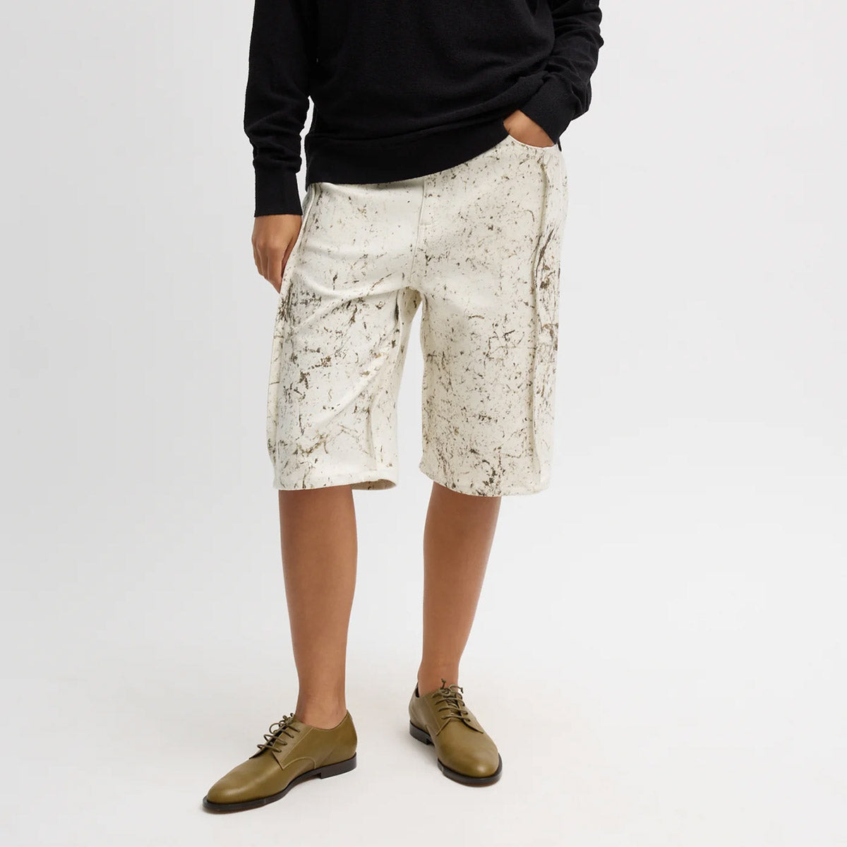 Tuck Calcimin Denim Jean Short in Ivory Multi