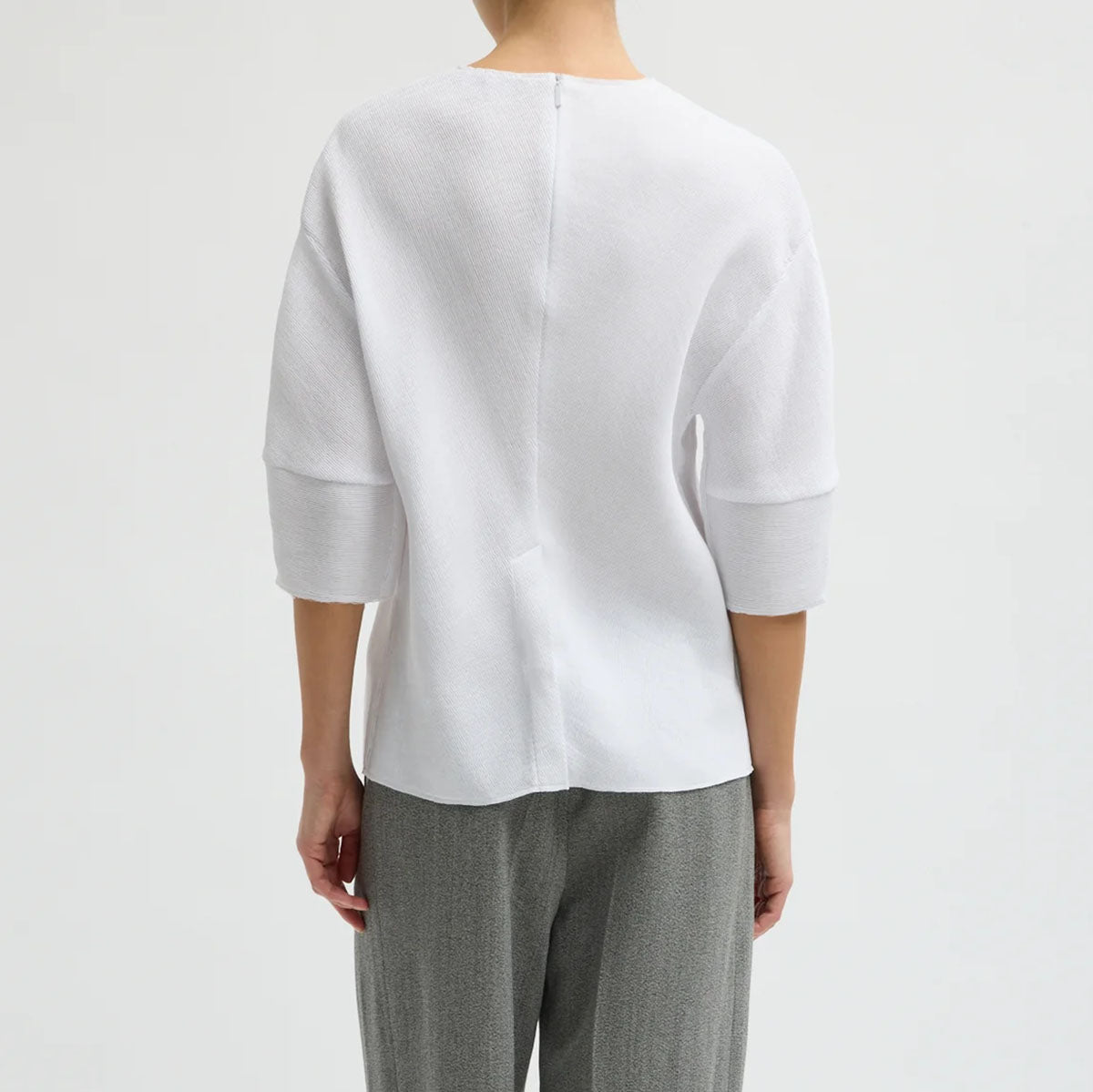 Plisse Hinged Top in White