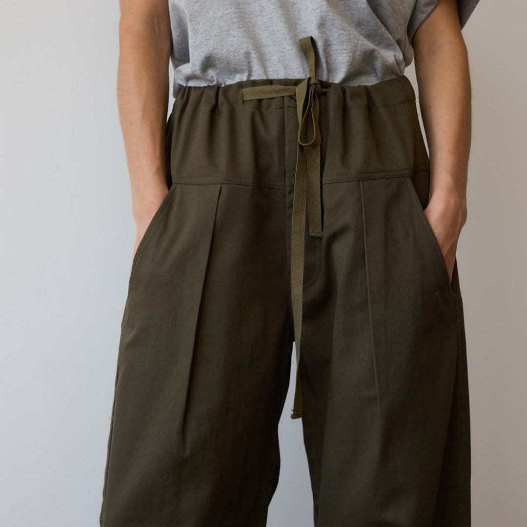 Scrub Pant in Colonial Green