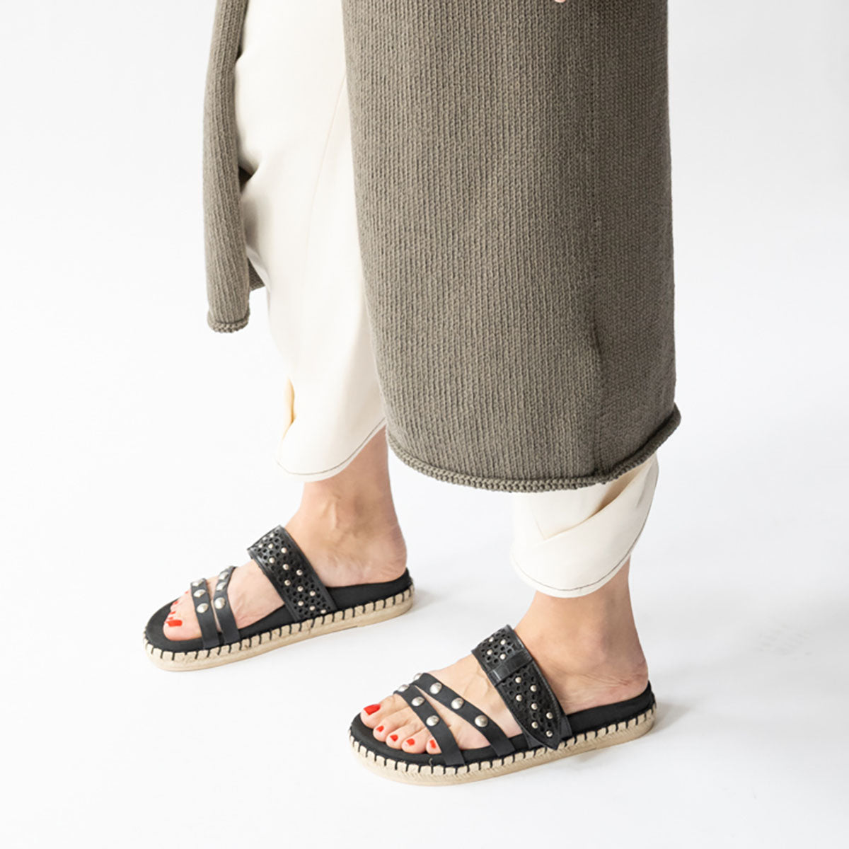 Espadrille Sandal in Nero