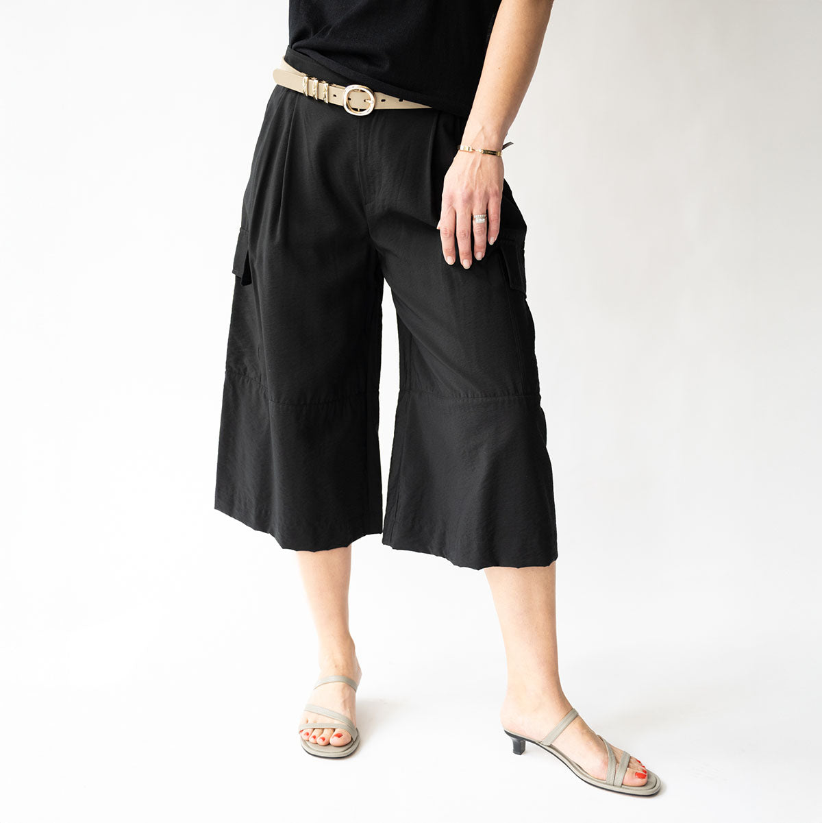 Cargo Pants in Black