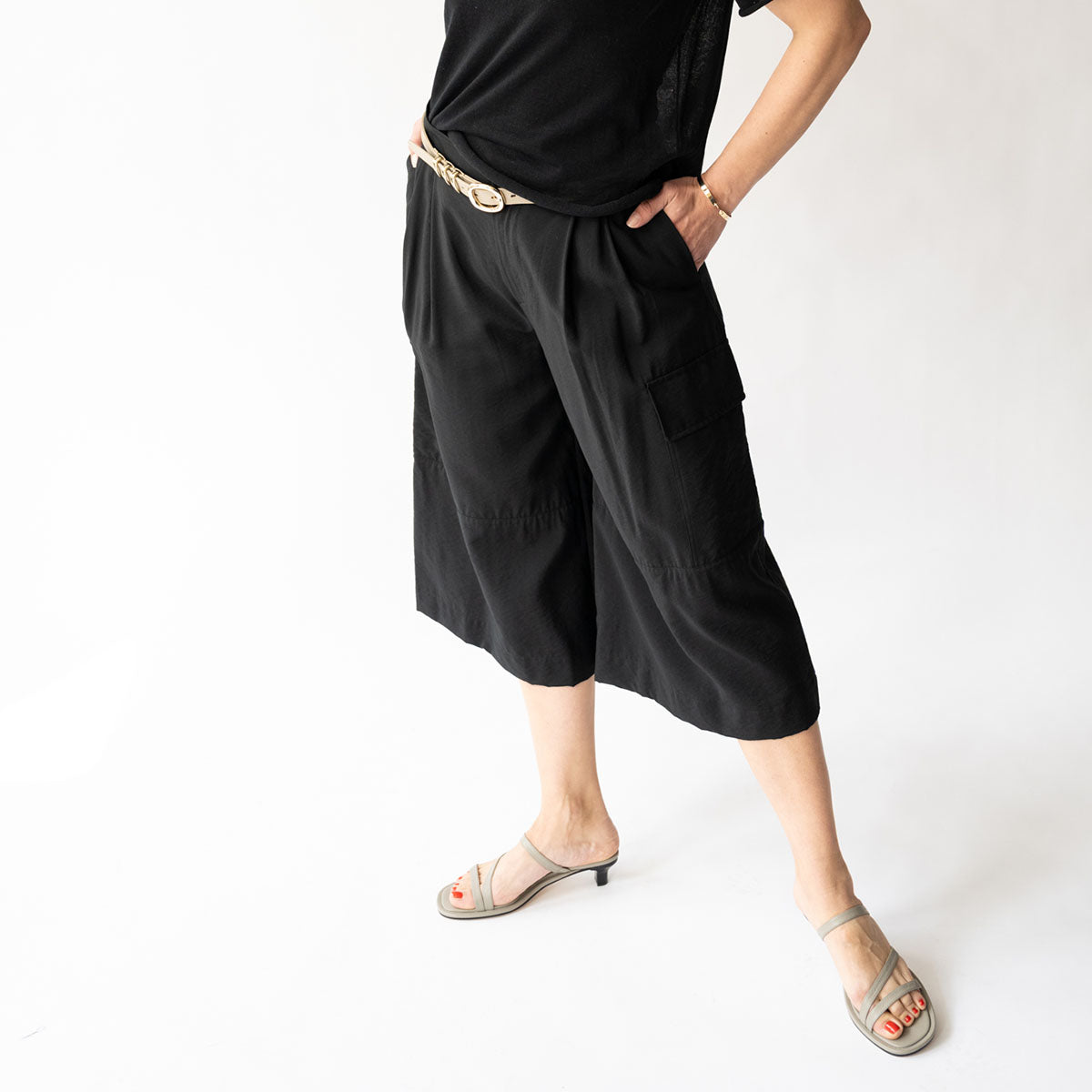 Cargo Pants in Black