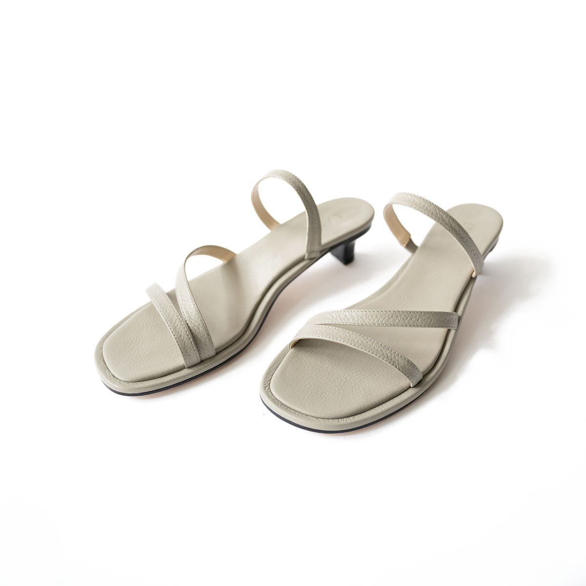 Line Heel in Stone