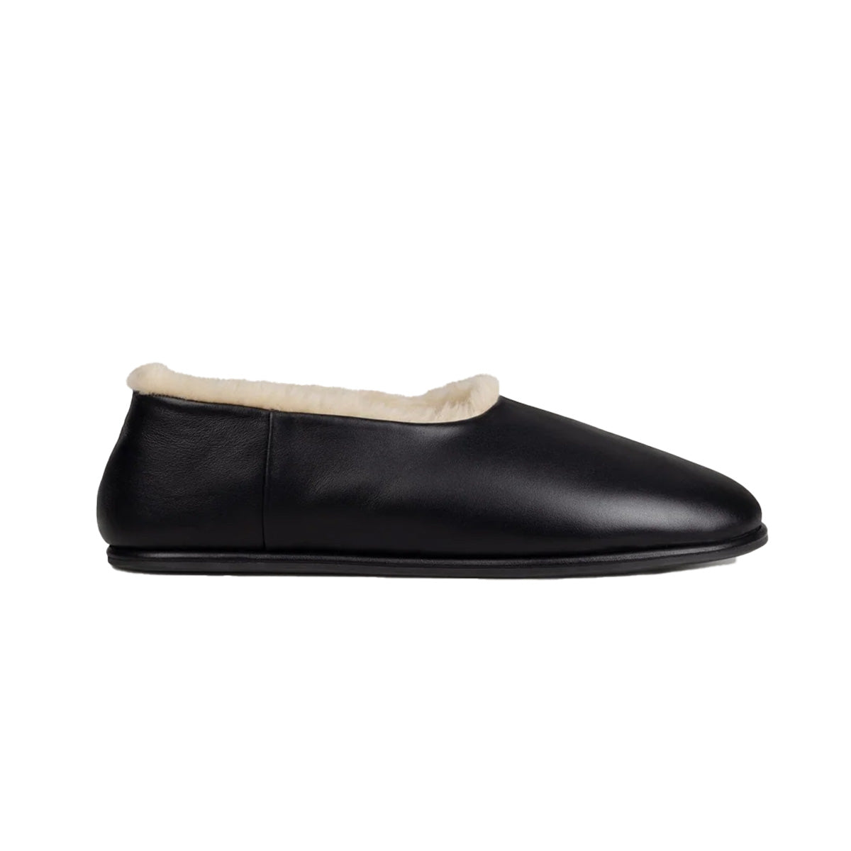 Slipper Shoe in Black with Shearling
