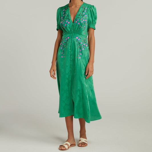 Embroidered Lea Dress in Kelly Green