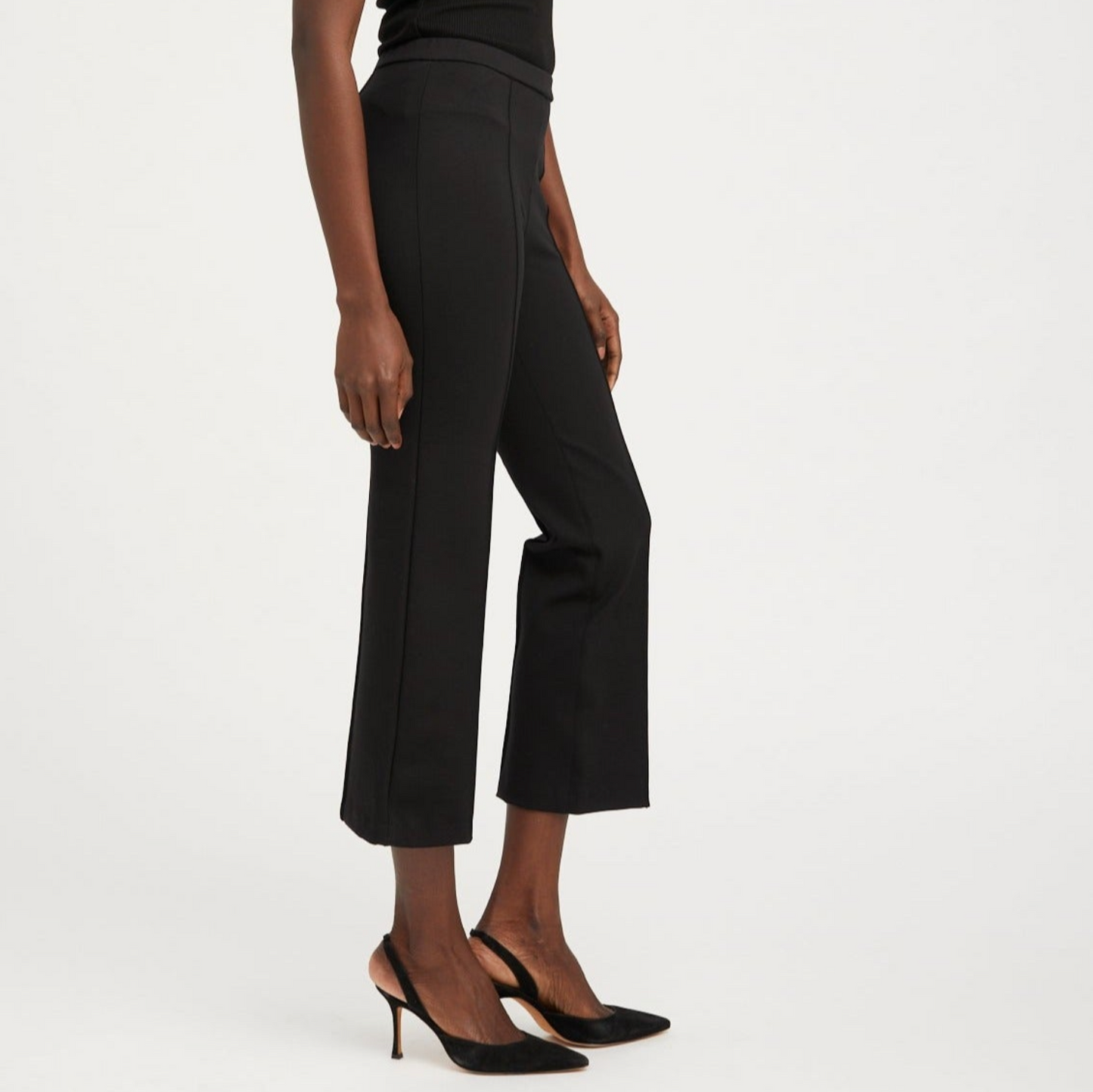 Ankle Flare Pintuck Pant in Black