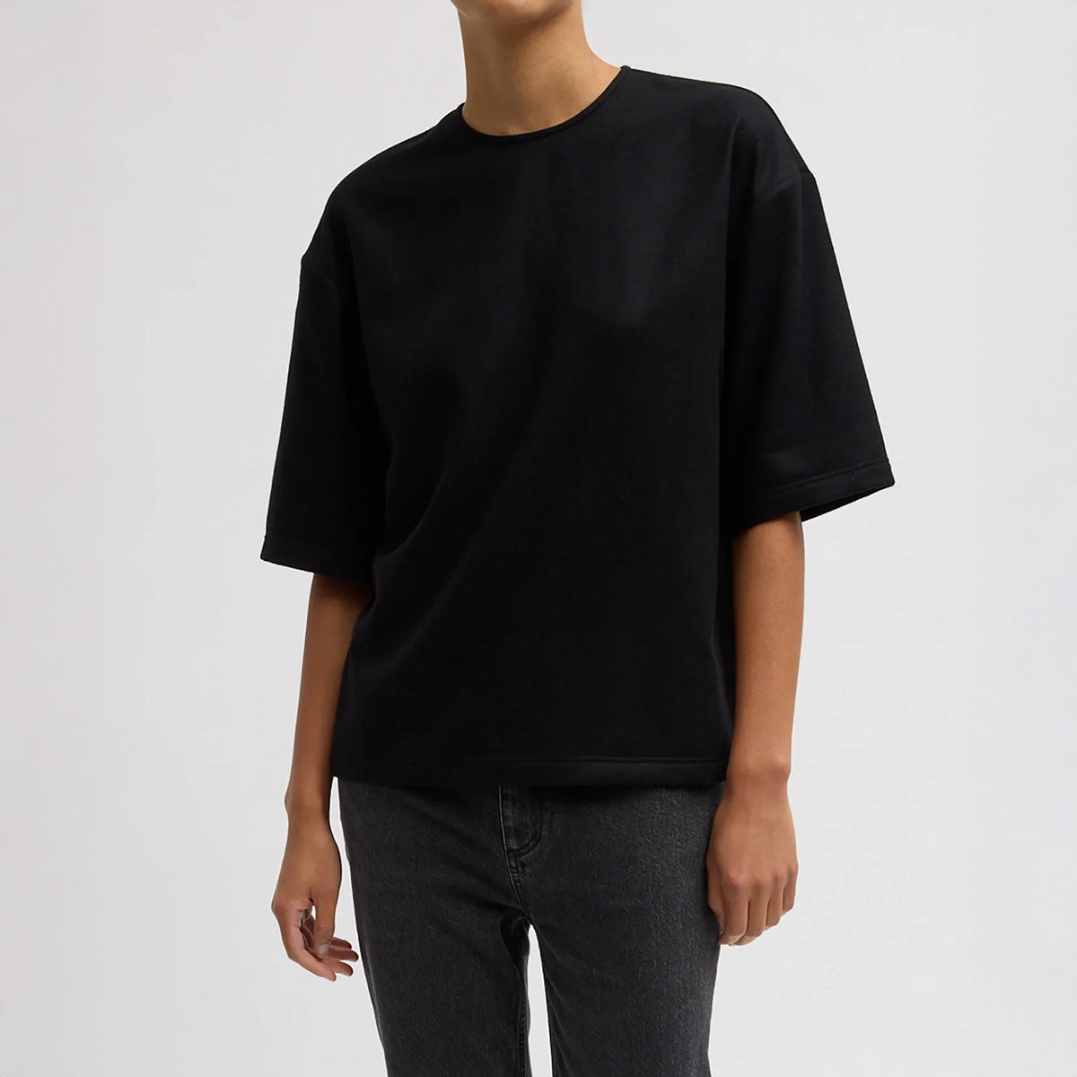 Cashmere Easy Tee in Black