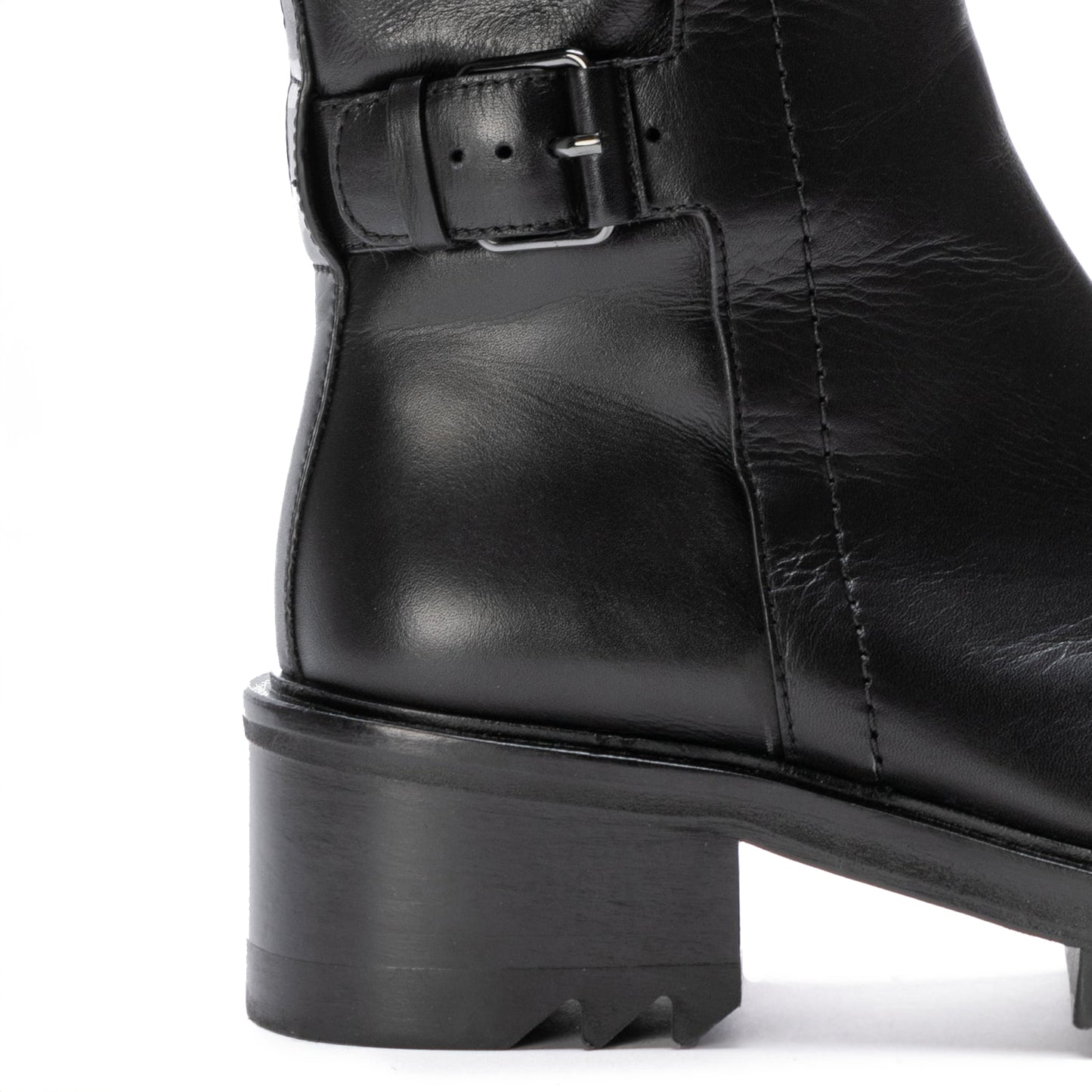 Perfecto 50 Leather Boot in Black