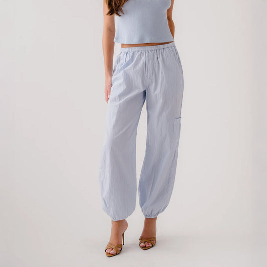 Tonni Slouchy Jogger in Whisper