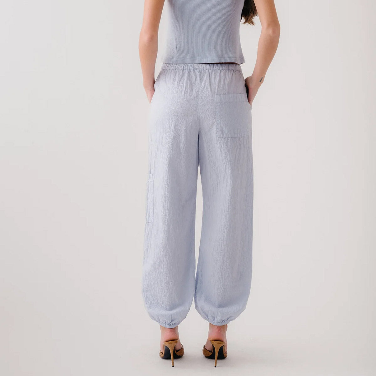 Tonni Slouchy Jogger in Whisper