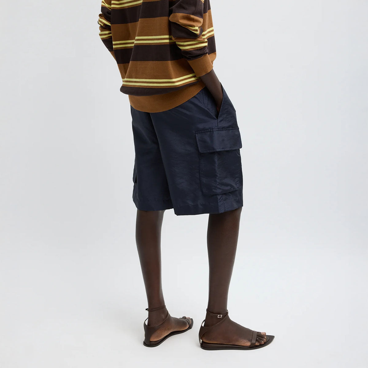 Crispy Nylon Stella Short in Navy