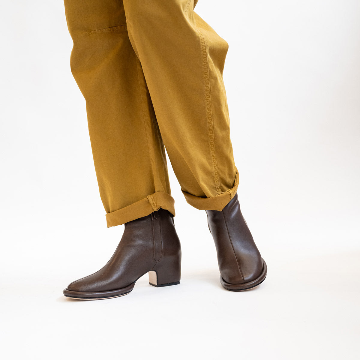 Arch Leather Boot in Saddle