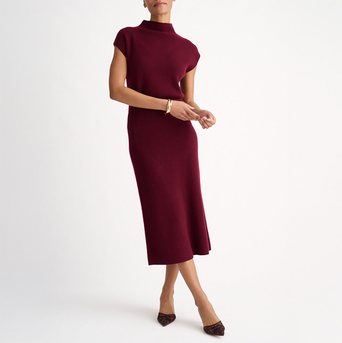 Sleeveless Rib Funnel Neck Top in Cordovan