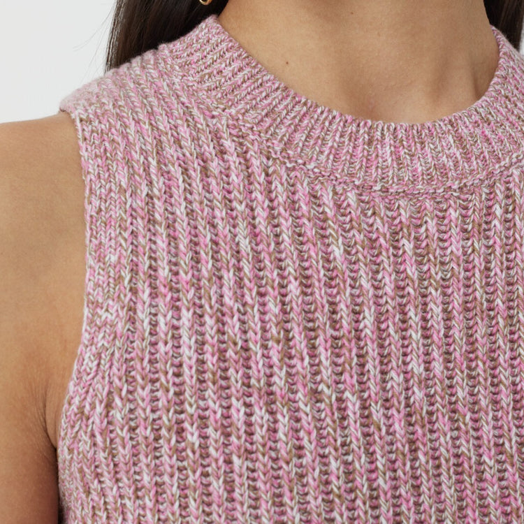 Sleeveless Knit Sweater in Pink Lilly